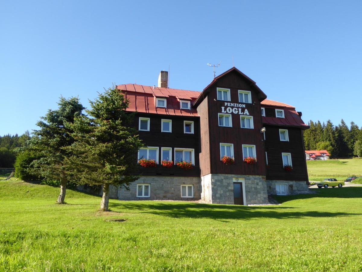 Penzion Logla Pec pod Sněžkou Exterior foto