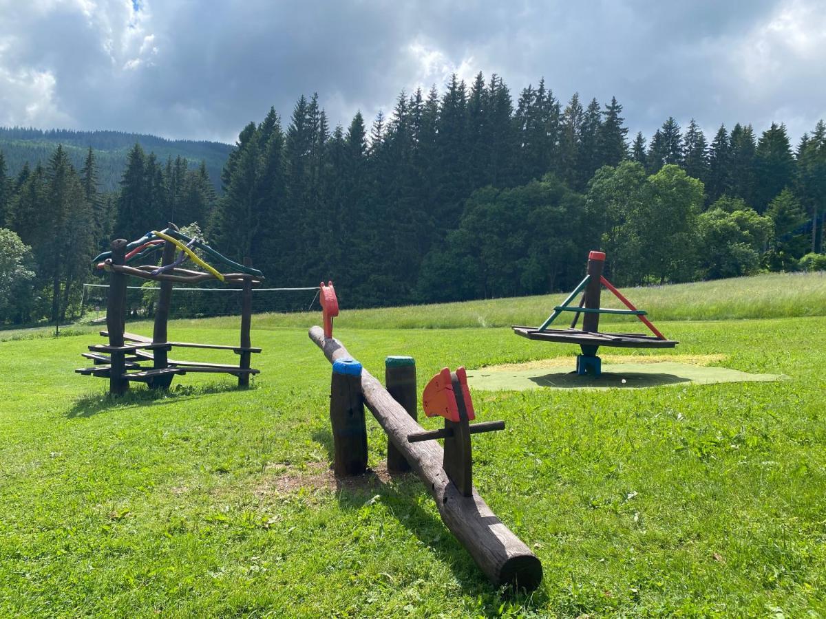 Penzion Logla Pec pod Sněžkou Exterior foto